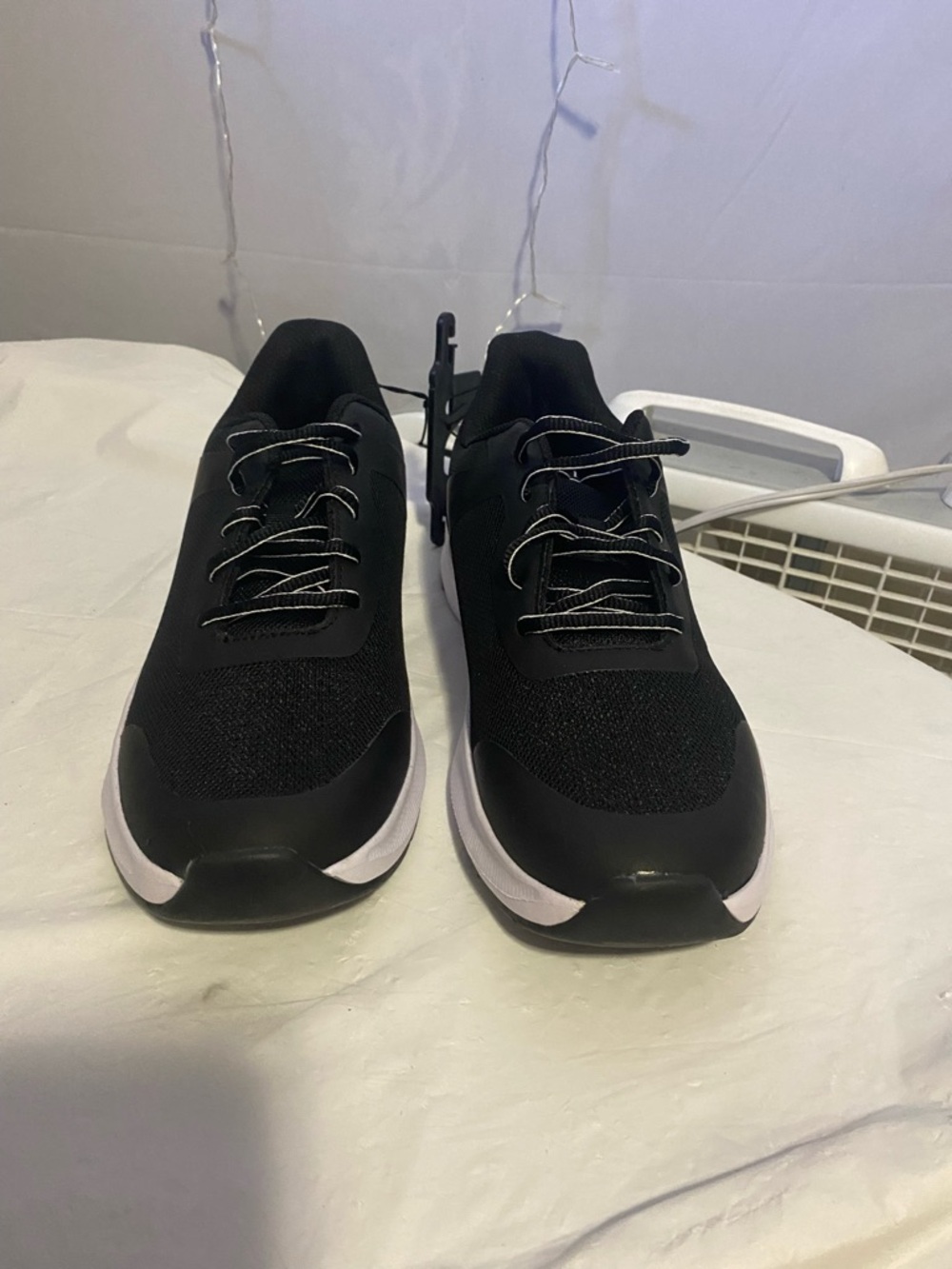 Men's Black Athletic Sneakers - Versatile Everyday Running Shoes